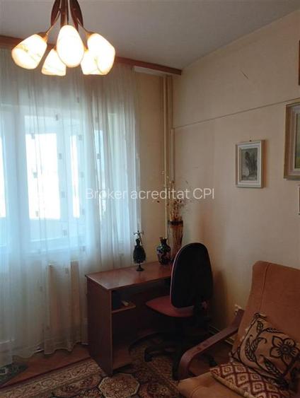 3  camere decomandate centru - 11