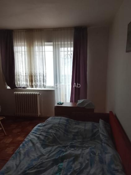 Inchiriez apartament 2 camere - 16