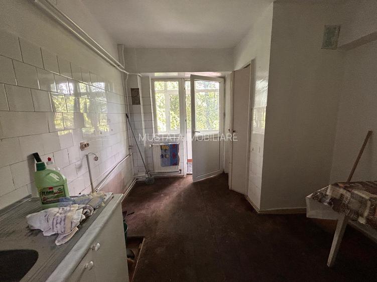 Etaj 1 - Apartament 3 camere Garii, suprafata 70mp. - 6
