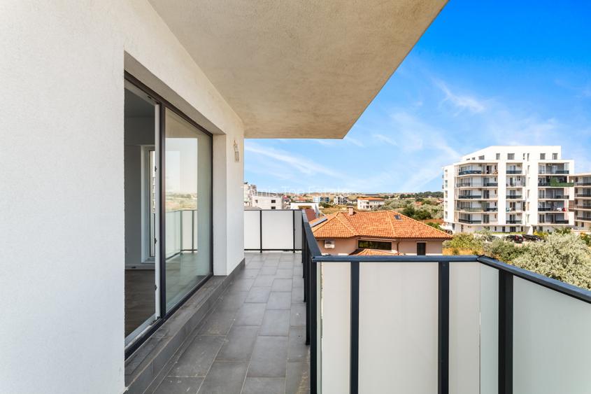 Apartament cu terasa 23 mp in MAMAIA bloc finalizat, vedere la LAC - 11