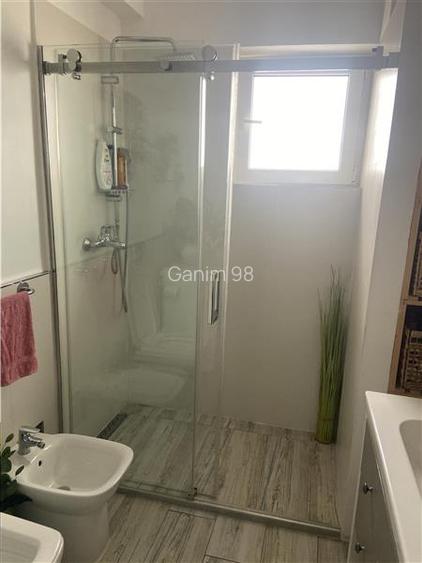 Apartament 3 camere , zona ultracentrala - Primaria Focsani, decomandat , renova - 15