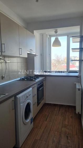 Piata Amzei // 1960 // mobilat - 2