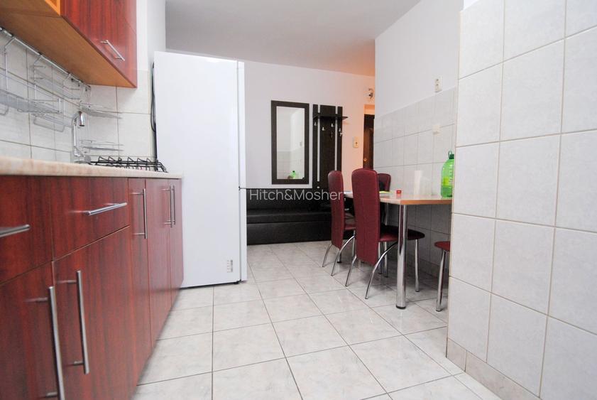 Apartament cu 3 camere de închiriat în zona Complex Studentesc - 12