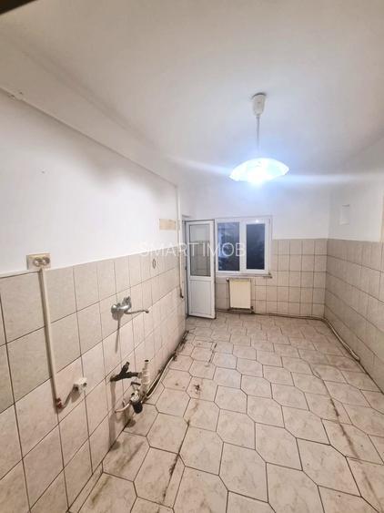 Apartament 3 camere 68mp Bradet-bloc vila 95.000eur neg - 4