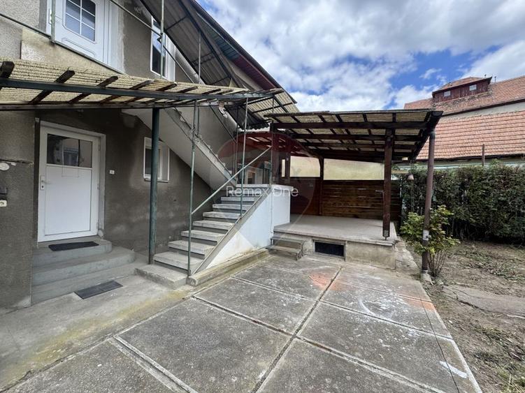 Casă Ultracentrală Singur în Curte,457 mp Teren, str. Brâncoveanu - 9