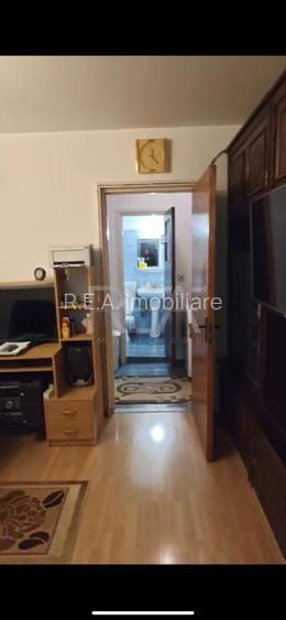 3 Camere , Semi-Decomandat , Drumul Gazarului langa Lidl - 6