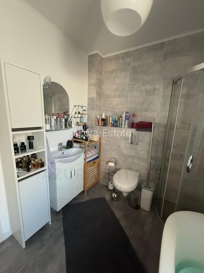 Apartament modern 4 camere 3 dormitoare 2 băi 80 mp utili  Șelimbăr - 11