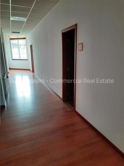 Spatiu Birou - 225 mp - Piata Cibin - 3