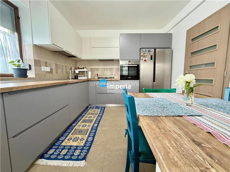 Vila P+E,  mobilata, utilata, 5 cam,  Horpaz str. Noua - 4
