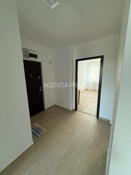 Apartament cu 3 camere decomandate, Centru - 2