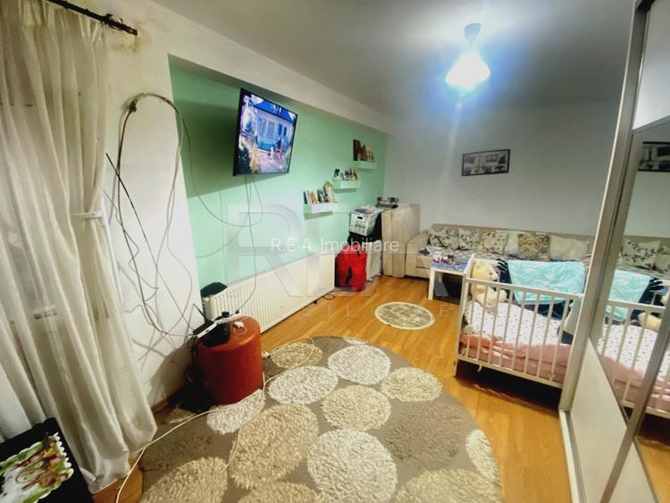 Casa- 4 camere- Sector 5- COMISION 0% - 2