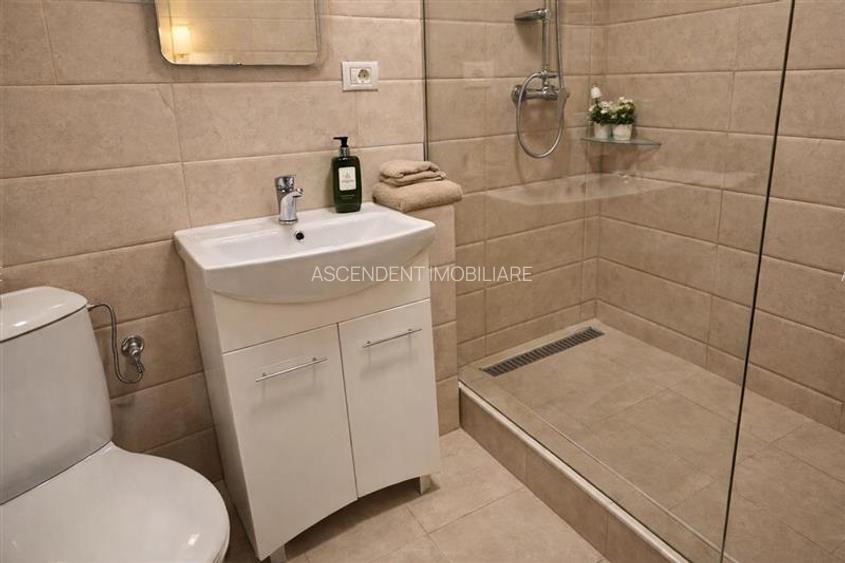Pet friendly! Garsoniera cocheta si primitoare in Centrul Istoric Brasov - 3
