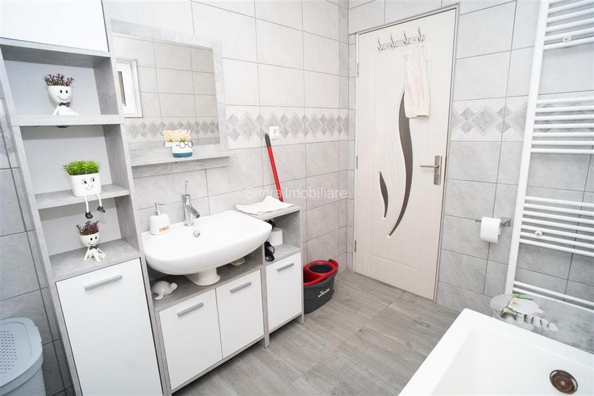 Casa cu teren de 500 mp Biharia - 6