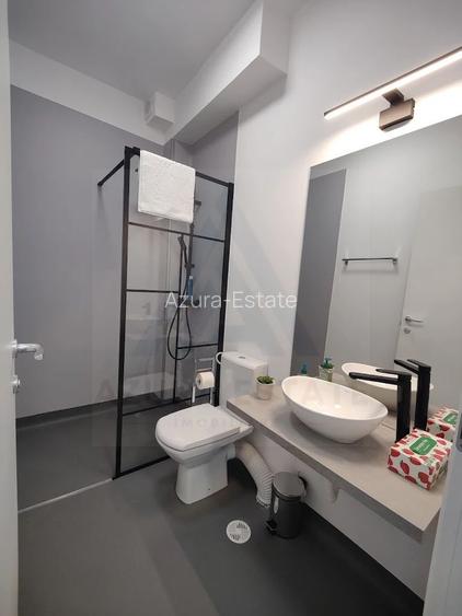 Pensiune 600 mp an 2023 si casa 130 mp teren 4600 mp zona V. Avrigului - 3