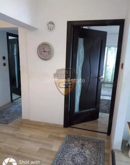 3 camere, Inel II , Bloc BCR Cora Bratianu , 2 bai, 2 balcoane, parcare, gaze AC - 8