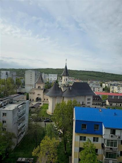 Apartament 3 camere Decomandat - Alexandru cel Bun - 4