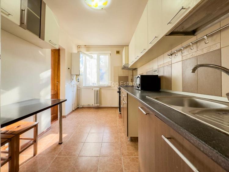 Apartament de vânzare cu 4 camere in Tomis Nord, Vedere parc, etaj 1 - 12