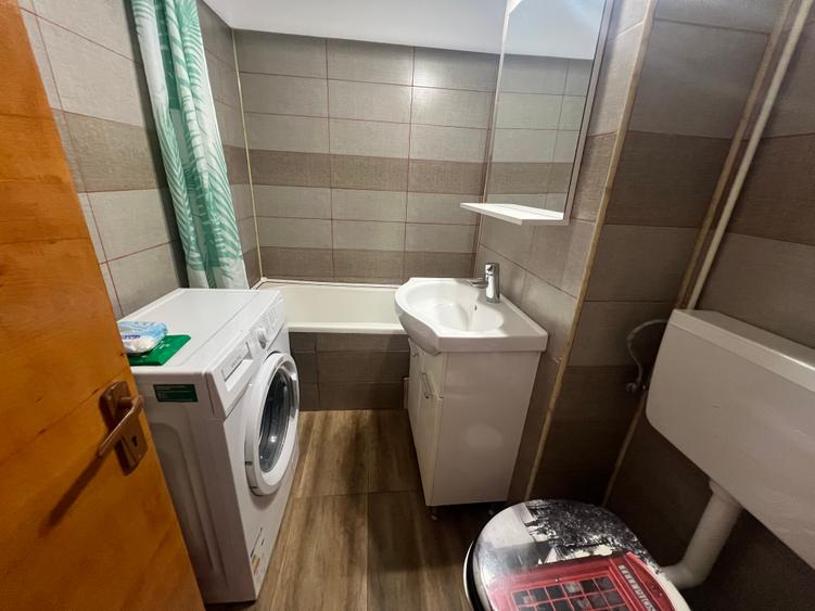 350€, Unirii-Alba Iulia, decomandata