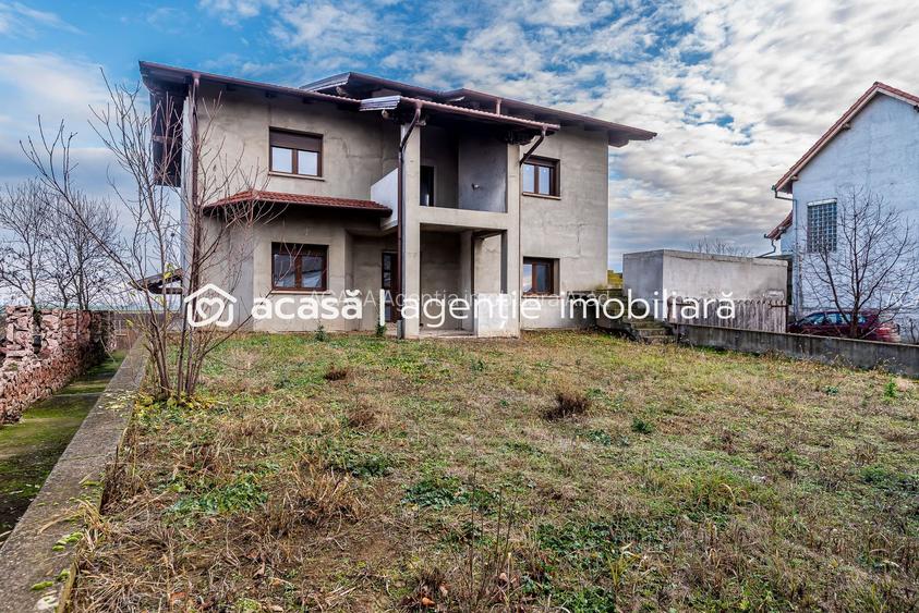 Casă spatioasa, construcție nouă – Zimandu Nou Teren 998 mp Comision 0 - 3