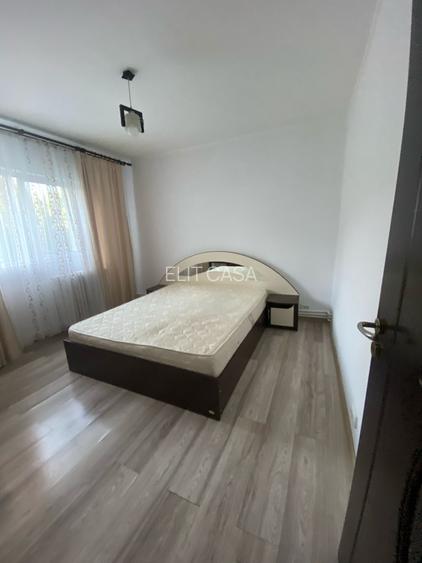 Apartament cu 2 camere decomandat, etajul 3/4, zona Nicolina - 3