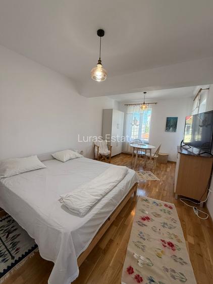 Casa 5 camere zona Stadion cu spatiu comercial - 2