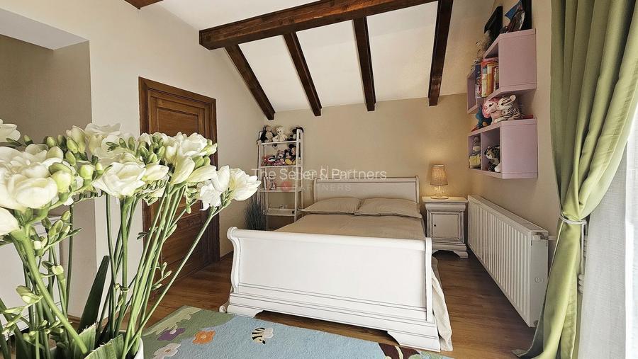 Suprafata generoasa teren - 40