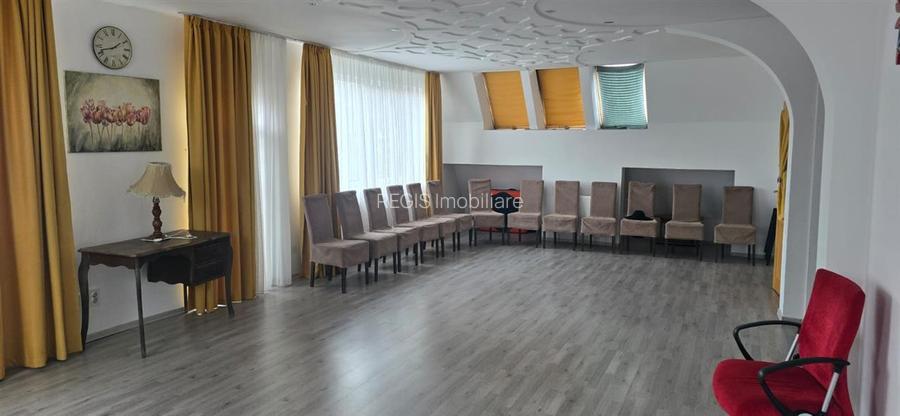 Spatiu comercial versatil intr - un imobil modern, Brasov - 8