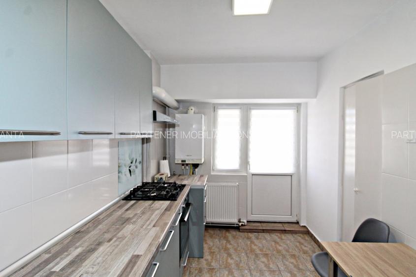 Apartament renovat zona ICIL – Bd. Ferdinand, vedere spre Port - 3