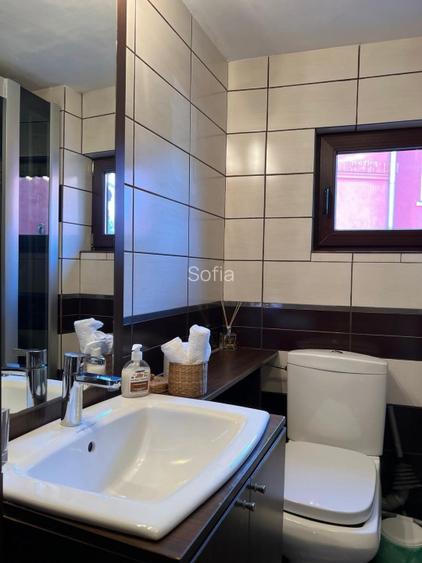 Apartament 2 camere • Parc Carol • 11 iunie • Bloc interbelic • Ocazie rară  - 11