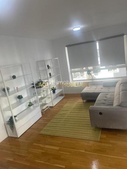 2 Camere de inchiriat | Luxuria Residence | Centrala | Parcare Inclusa - 3