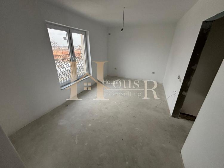 Casa la asfalt. Toate utilitatile. Posibilitate de personalizare - 10