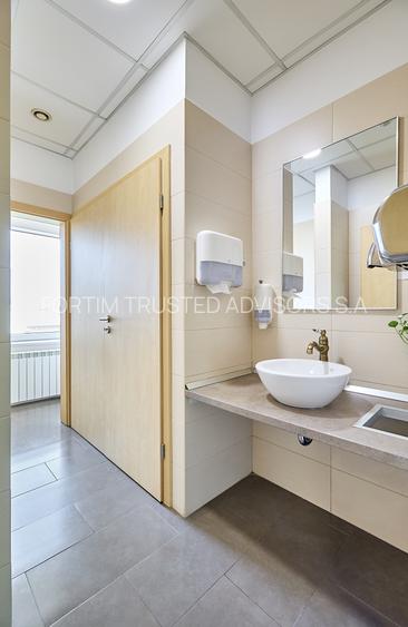 Cladire de birouri eleganta si moderna pozitionata ultracentral - 8