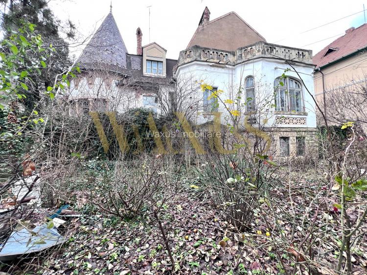 Conac Istoric de Vânzare Cluj ,Central – Locuință Deosebită cu Teren Generos - 12