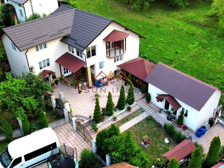 Casa 4 camere, anexe, recent renovata, foisor, teren 781mp, Izvoru, DB - 4