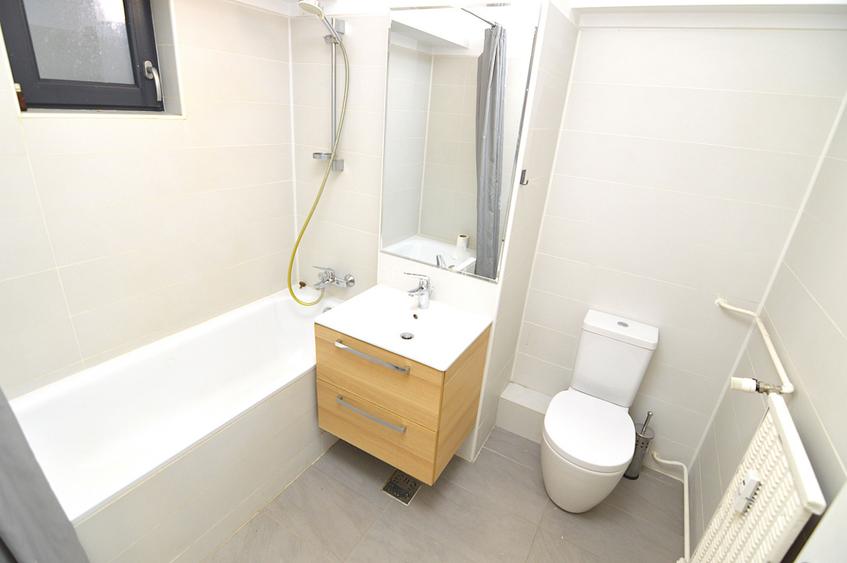VANZARE APARTAMENT 3 CAMERE UNIRII – RADU VODA - 19