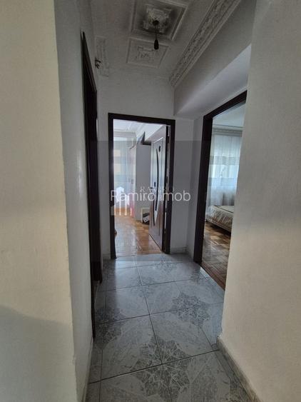 Apartament 4 camere -104mp utili -bloc 1985 - Bd. Chisinau / Mega Mall - 2