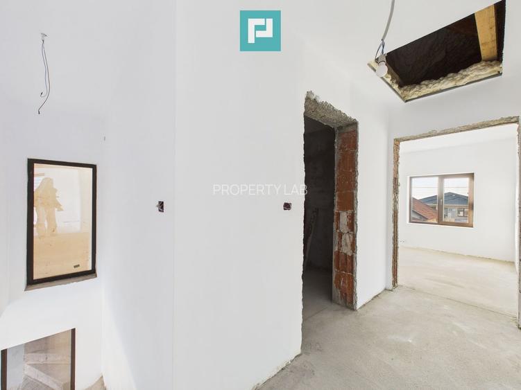 Casa cu 5 camere in Livada - 27