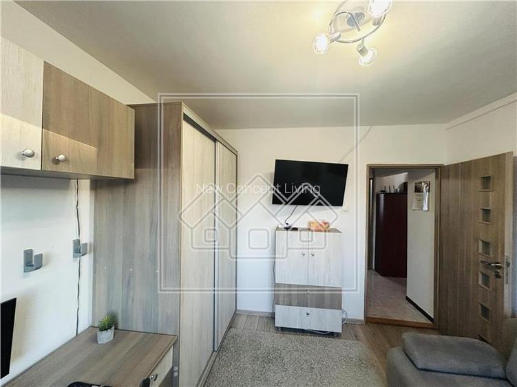 Apartament de vanzare in Sibiu - 2 camere, balcon si pivnita -Terezian - 4