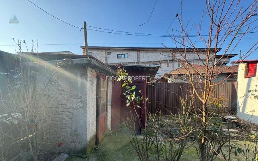 De Vânzare - Casă, Strada Griviței - 9
