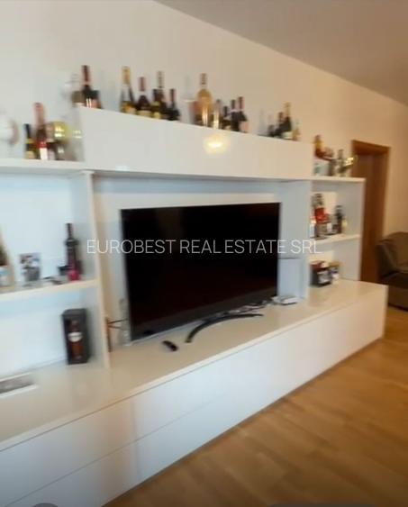 Dorobanti, Mario Plaza, apartament 4-5 camere, 177 mp totali, imobil din 2006, - 2