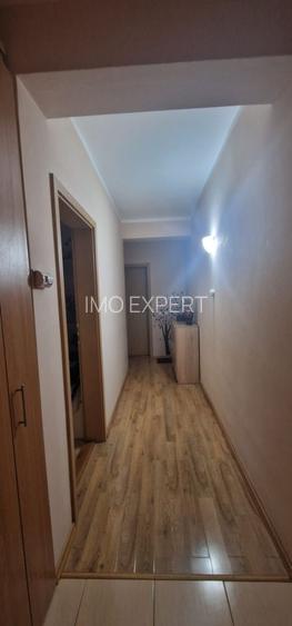 Apartament de vânzare cu 3 camere zona Stadion - 2