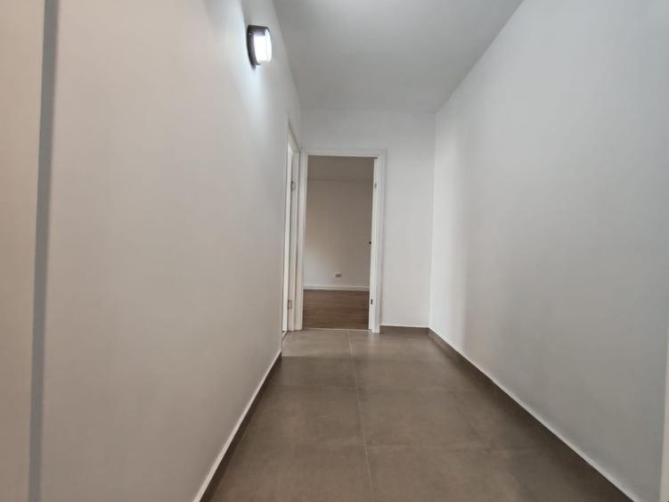 Apartament 2 camere decomandat 3/4 - Metrou 1 Decembrie - Titan