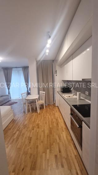 BANEASA JANDARMERIEI STEJARII THE IVY STUDIO MOBILAT - 3