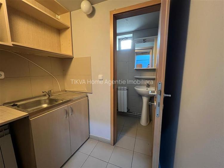 Spatiu comercial (Gheorgheni, Cart. Bucin bl. 18 F) - 16