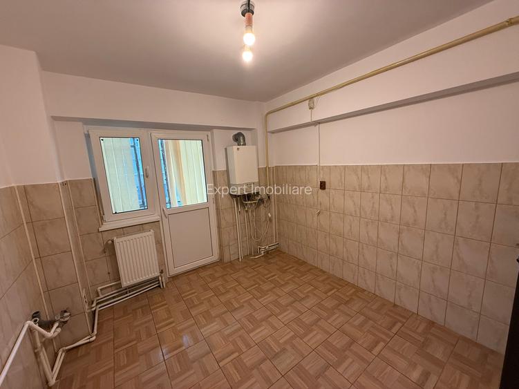 Apartament 3 camere decomandat Obor - 2