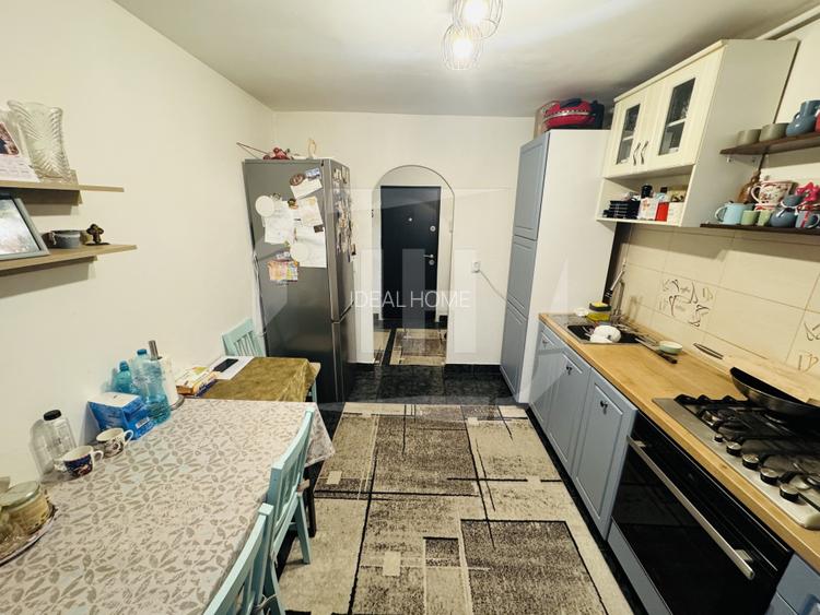 Apartament 2 camere, 2 balcoane, decomandat, cartier Intre Lacuri - 4