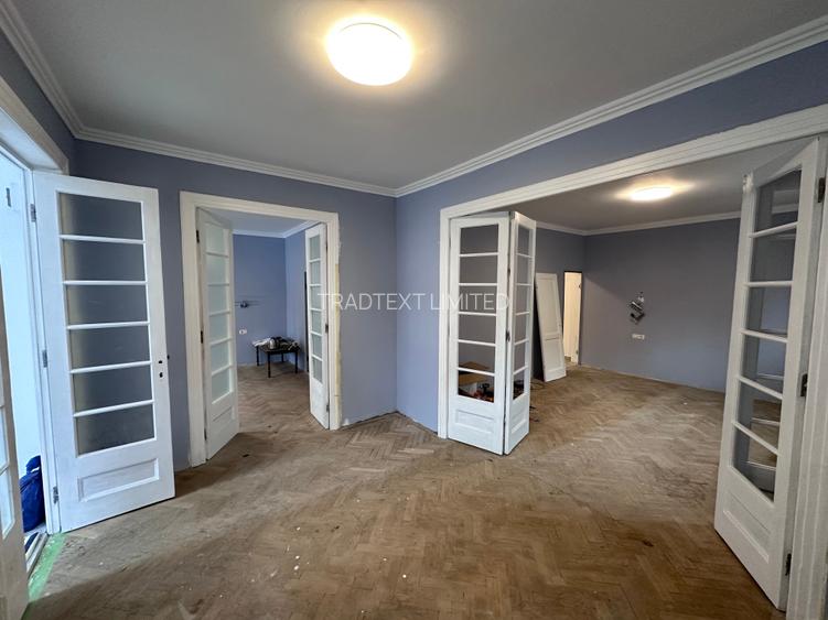 Apartament la etajul 1 in vila cu intrare separata din curte - 2