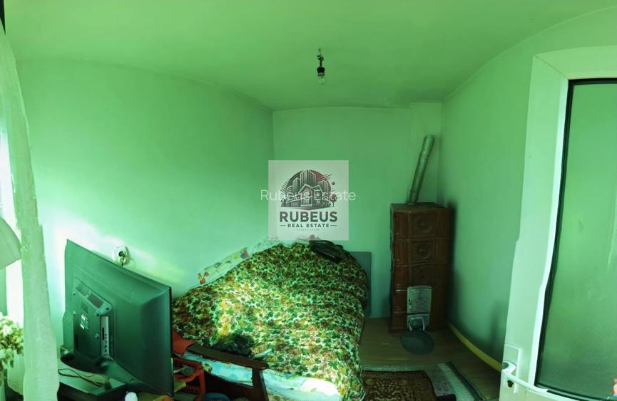 Casa cu personalitate in Calomfirescu – spatiu, liniste si teren gener - 101