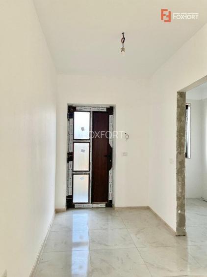 Casa individuala de vanzare cu 4 camere si teren de 532 mp, zona Remetea Mare - 10