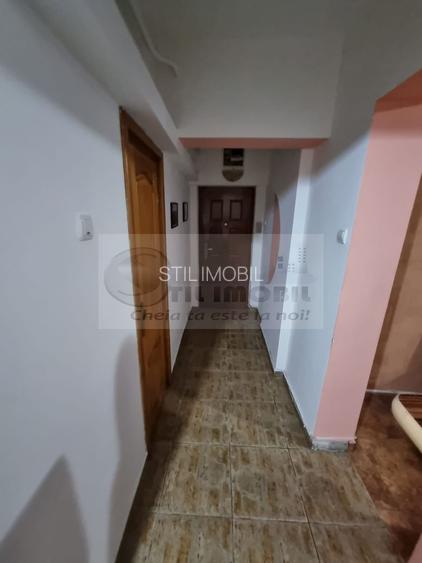 Apartament 2 camere, etaj 1, Bulevardul Stefan cel Mare - 5